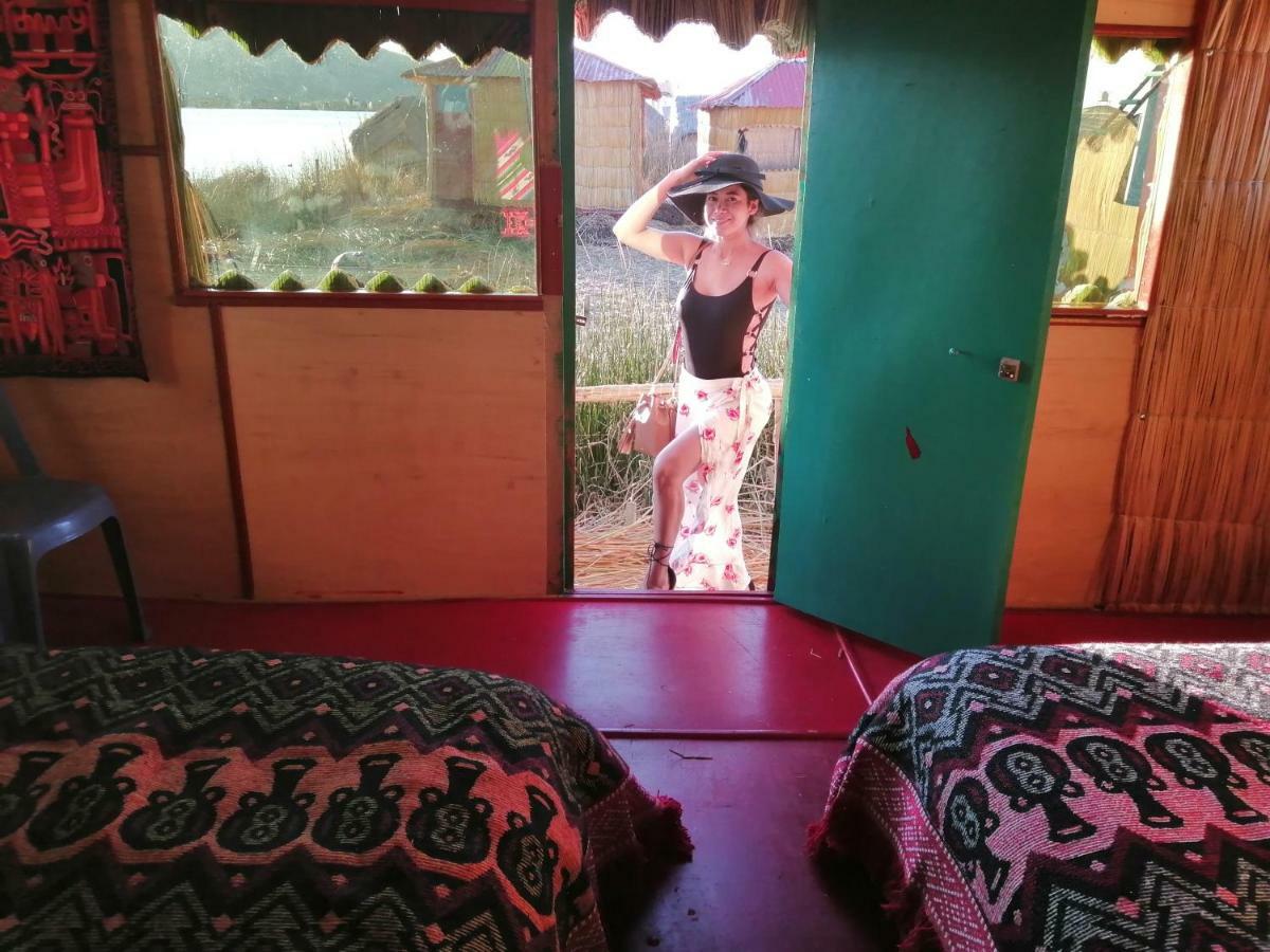 Urosfood & Titiqaqa Lodge Bagian luar foto