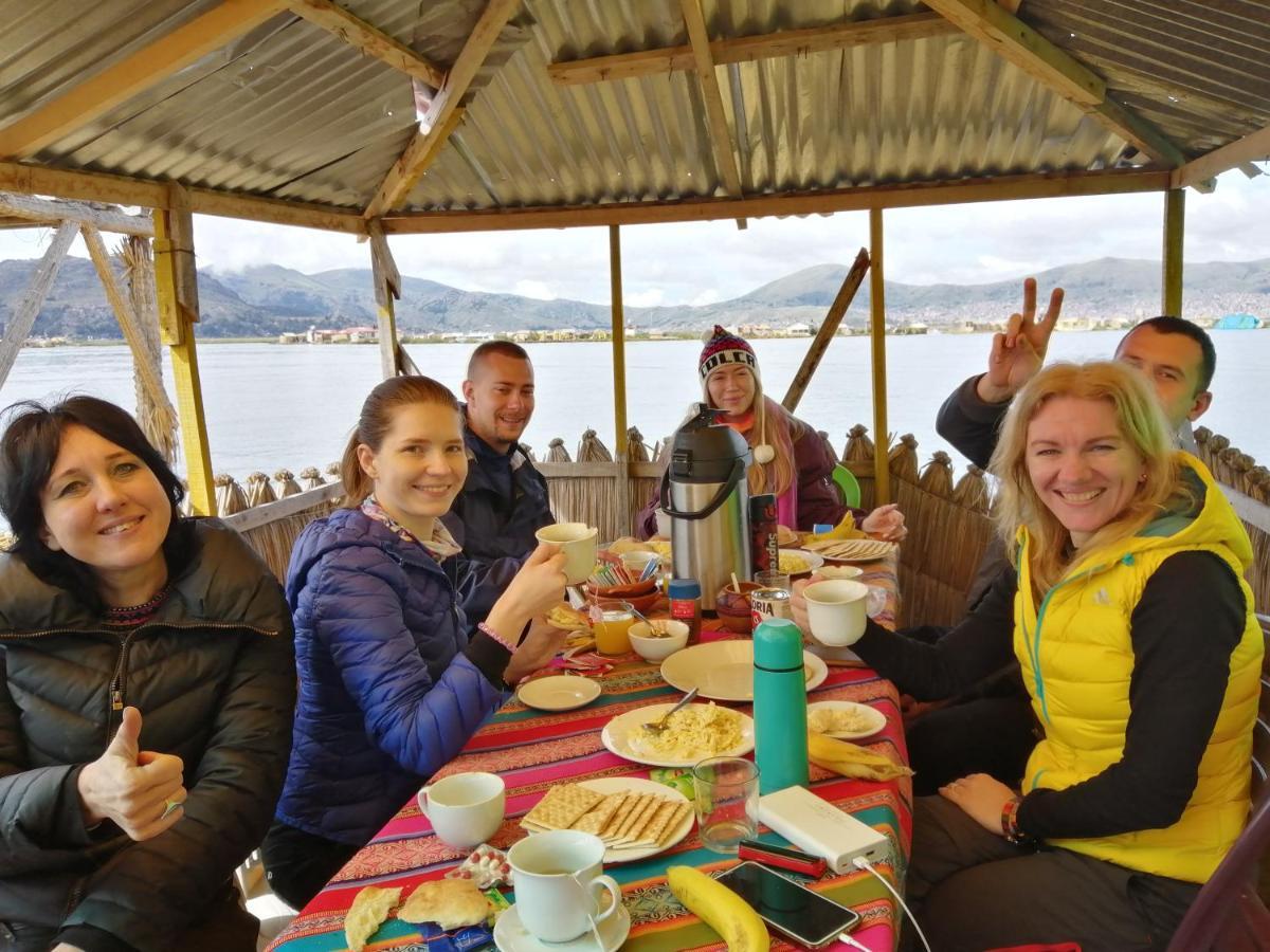 Urosfood & Titiqaqa Lodge Bagian luar foto